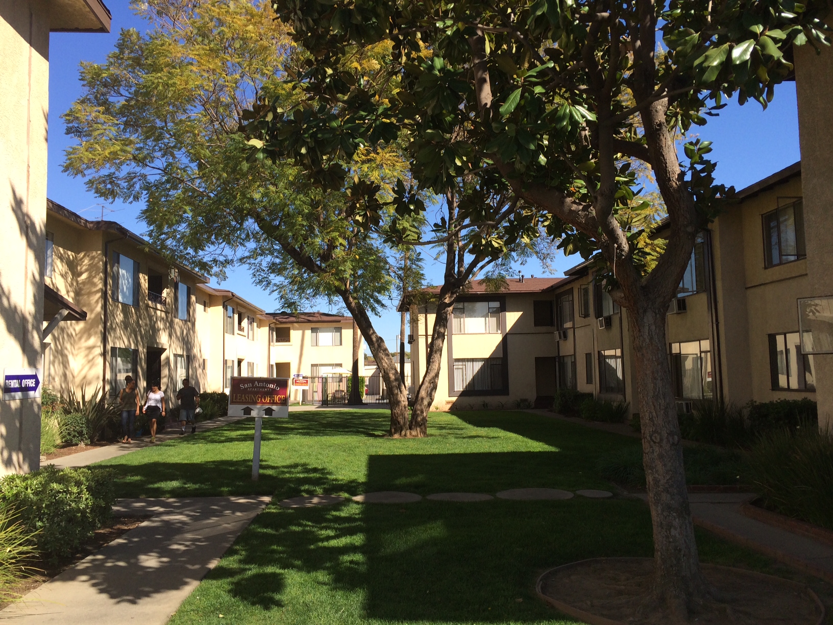 Reynolds Realty Advisors San Antonio Apartments Ontario, California
